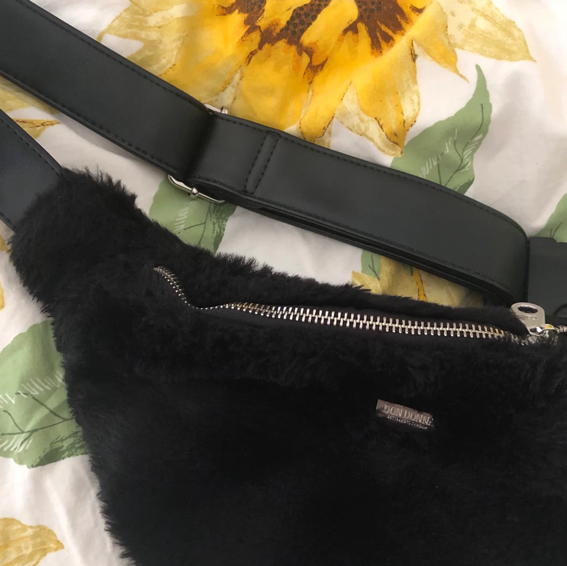 Magväska Dondonna - 90