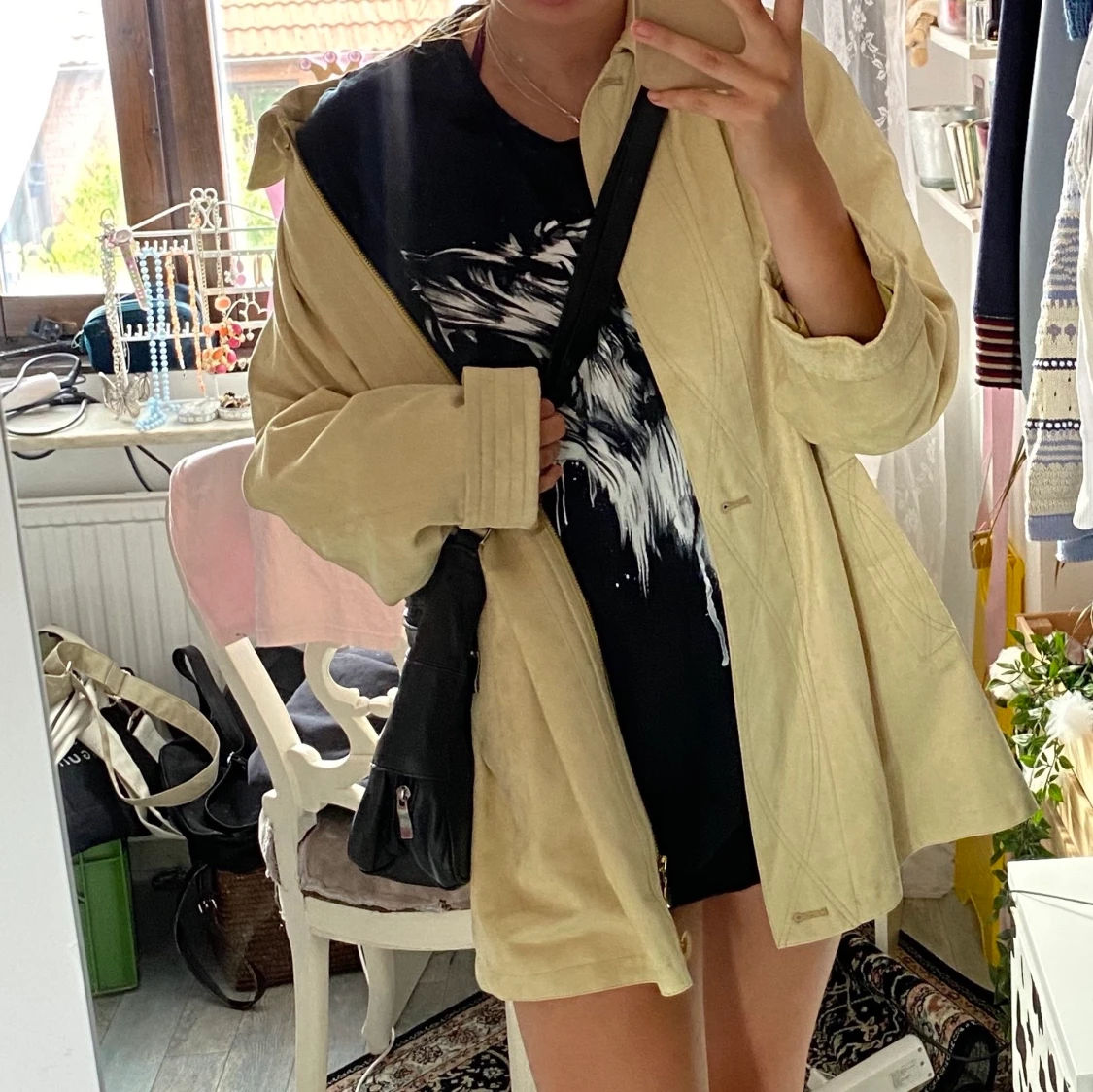 Supersöt ljusgul jacka  - 90