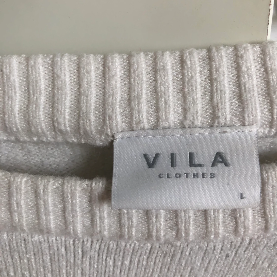 Vila stickad tröja  - 91