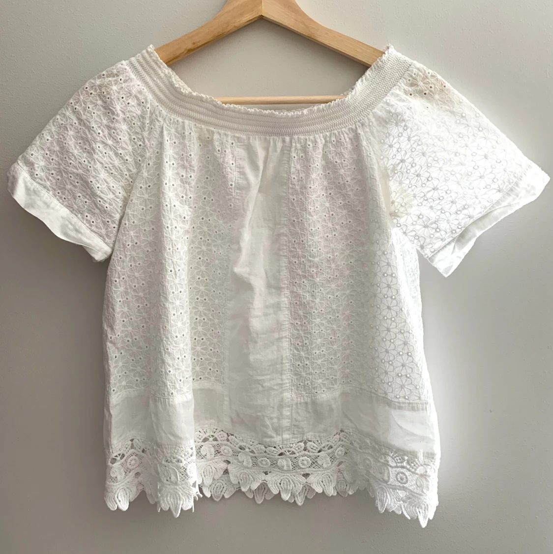 Spets t-shirt från dotti