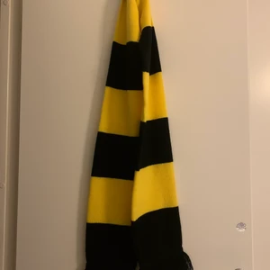 Halsduk - Säljer AIK halsduk, 50kr