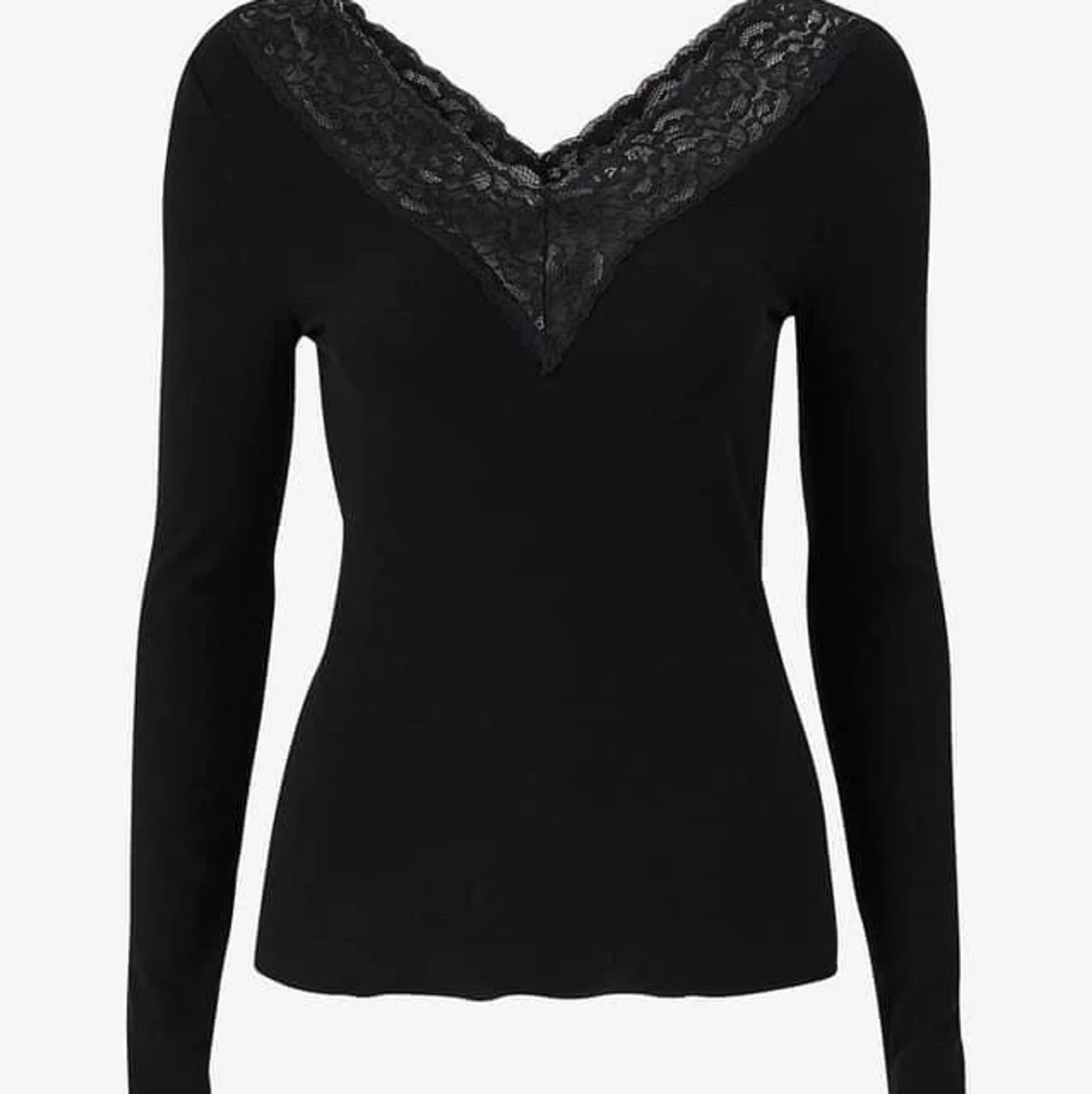 Jättefin blus med spets från Vero Moda