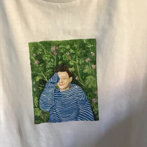 Beställning 24 - Beställning 24. Följ min instagram! @_tmtto_               *inte till salu*