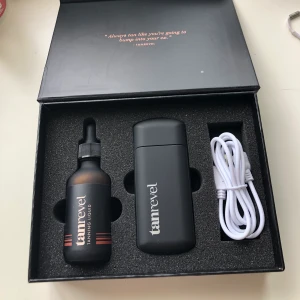 Tanrevel - Säljer nu min tanrevel. Det är ca 75% kvar, till det röda strecket på bild 2. Kommer i original förpackning och allt ser oanvänt ut. Frakt +66kr.