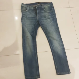 Tiger - Väldigt gott skick nästan helt ny tiger byxa värde ca 1300kr.