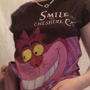 T-shirt - Smile like the cheshire cat t-shirt