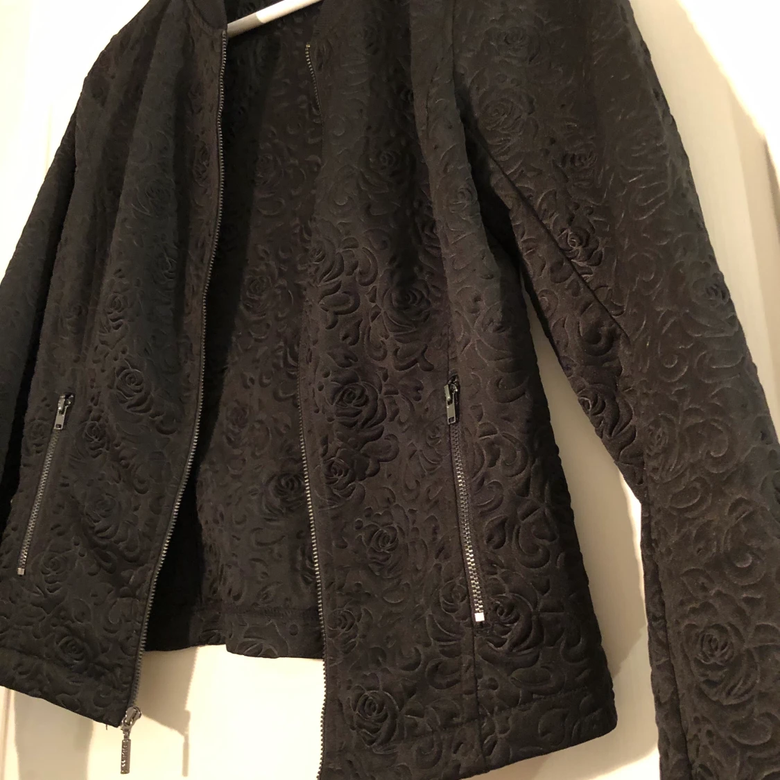 GUESS bomberjacka - 91