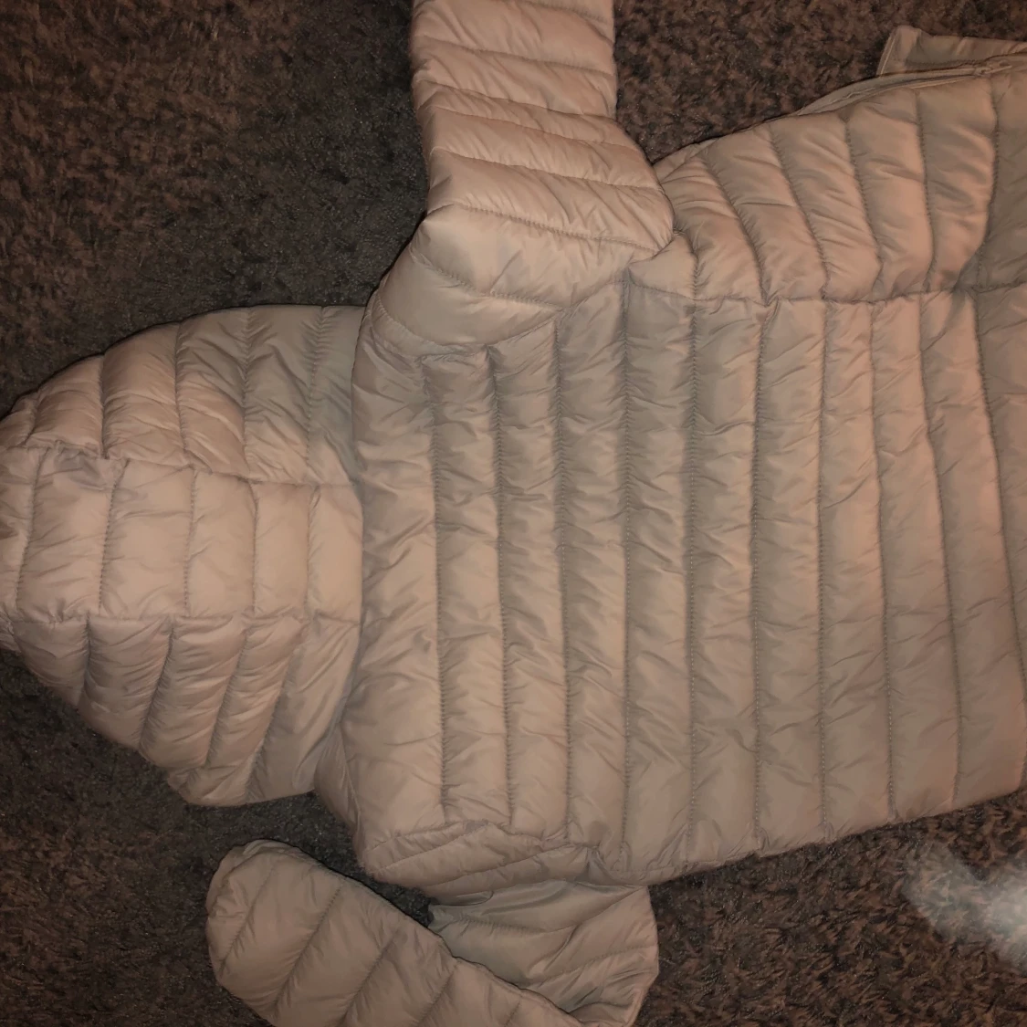 Ljus grå jacka  - 91
