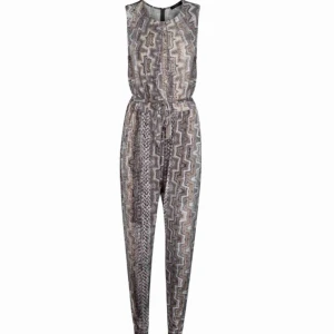  - Oanvänd byxdress med lappar kvar från Ilse Jacobsen. Storlek S.