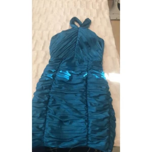  - Nelly klänning , storlek S