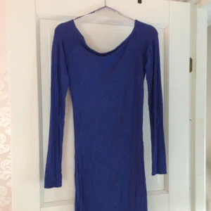  - Fodralklänning från Nelly trend