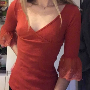 Vintage blus - Söt tröja i terrakotta.🤎🧡