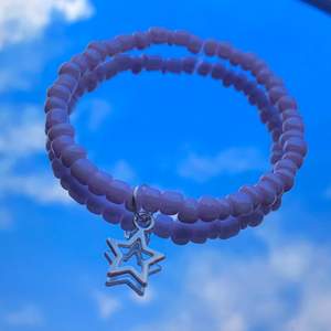 Pärlrosa armband med stjärna ⭐️ görs efter ditt mått 🤍 tar endast swish 🤍⭐️🤍
