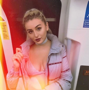 Dkny jacket  - Shirt jacket DKNY London , used a few times. 