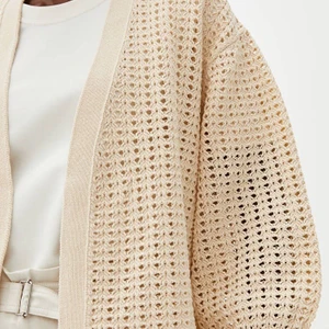 ARKET kofta  - ARKET lace-stitch cardigan  Storlek: S  Använd 5 gånger  Möts upp vid Odenplan, st Eriksplan, Slussen & Fridhemsplan 