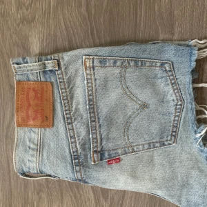Levi’s 501 shorts - Använda ca 10 gånger, bra skick.