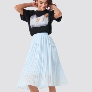 kjol - jättefin kjol från nakd 🌸