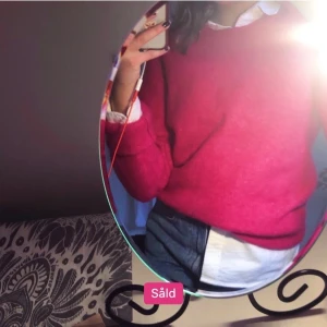 Rosa stickad tröja  - Stickad tröja från & Other Stories. Helt oanvänd💕