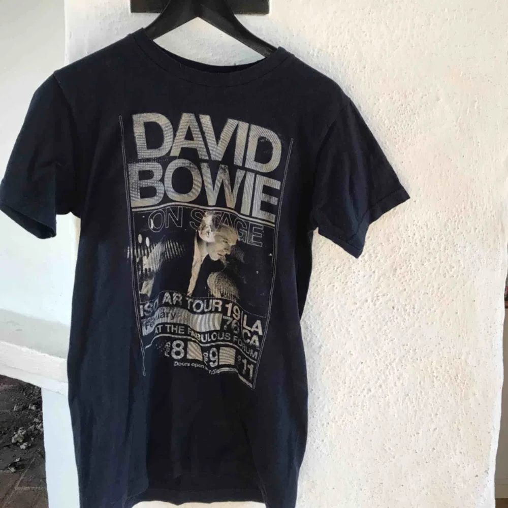 David Bowie t-shirt.. T-shirts.