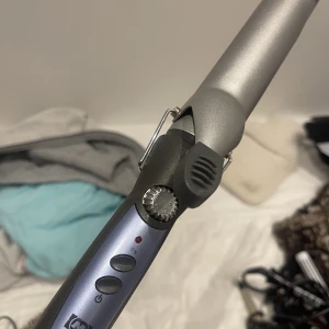 lovktång - locktång oanvänd blir varm snabbt och får fina lockar