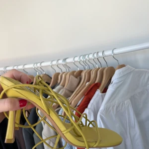 Oanvända klackar - Oanvända klackar från NA-KD storlek 38