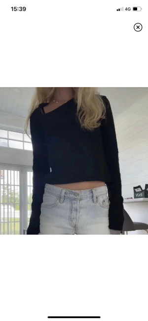 Le ger tröja - Så fin le ger tröja i svart använd en gång och köpt för 400!💕