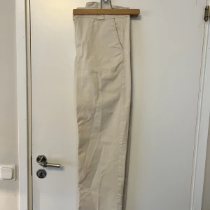 SWEET SKTBS BIG SKATE - Fina chinos streetwear/skate Inga synliga märken eller fläckar Nypris 599 