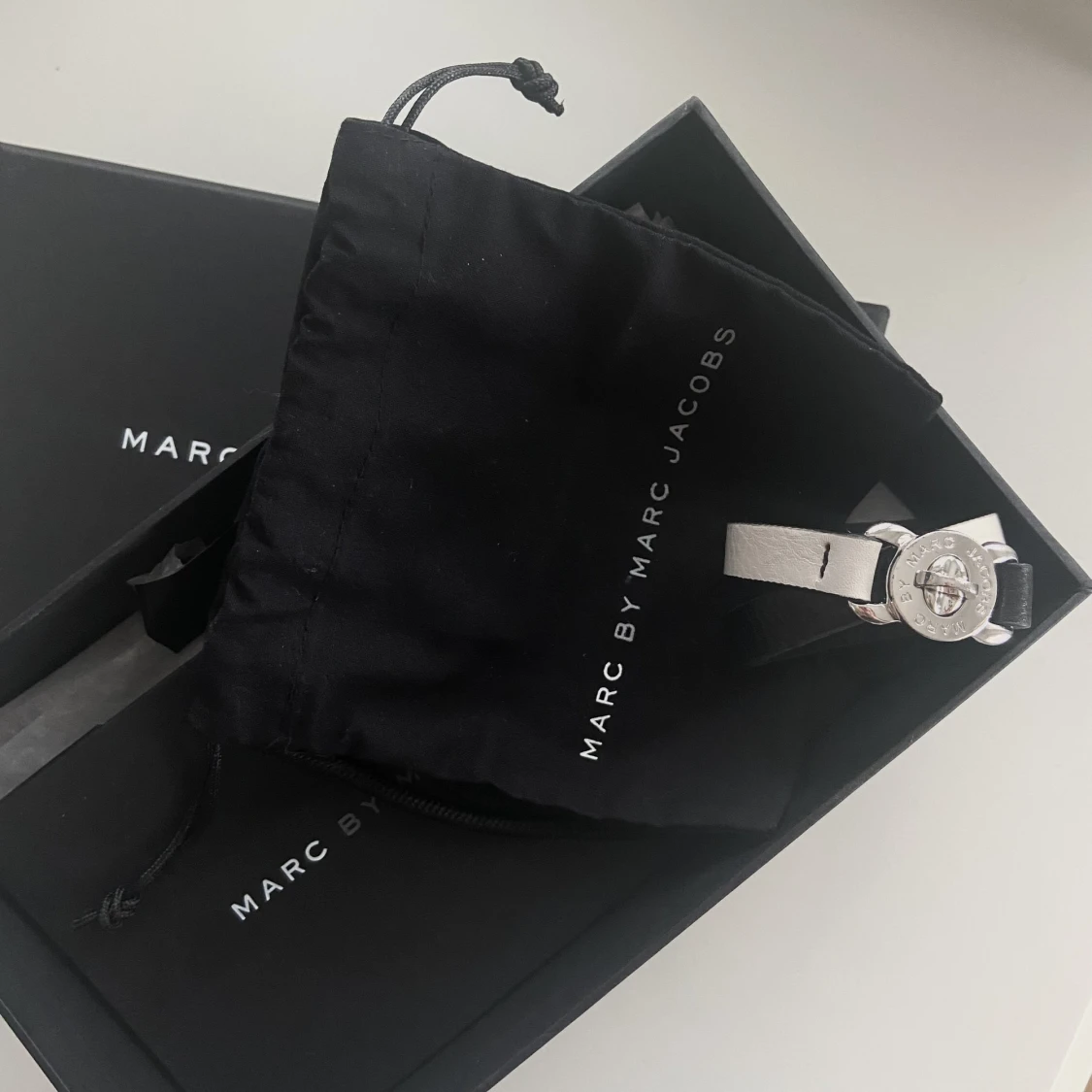 Läderarmband från Marc jacobs - 91