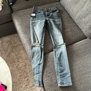 DrDenim Lexy Jeans - Midrise Super Skinny Jeans  Storlek S Nya