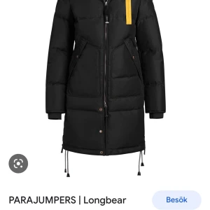 Parajumper jacka dam - Säljer min vinterjacka som jag tyvärr vuxit i från. Den är i modellen longbear och köpt i Johnells. Jag kan tänka mig att byta ut jackan mot en canada goose jacka i samma storlek i bra skick. Går inte att diskutera priset.