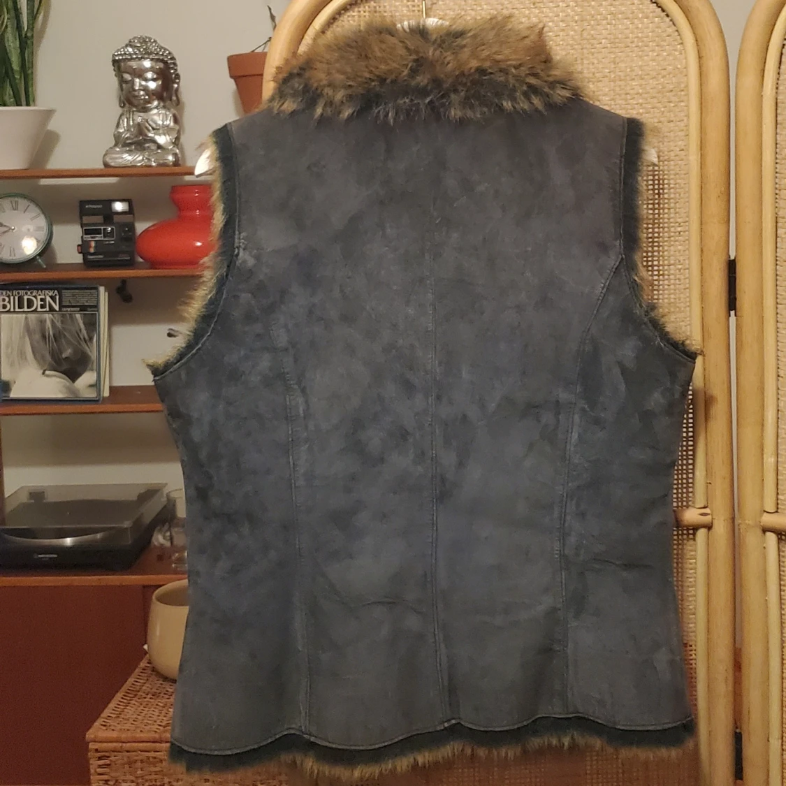 Mockaväst med fakepäls - 90