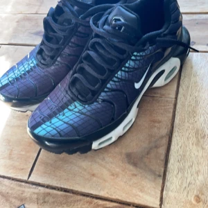 Nike TN - Size 42 Inget OG bara skorna Dom är i bra skick och är sparsamt använda