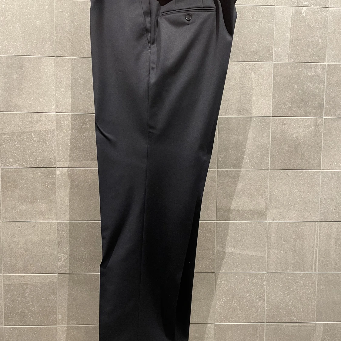 Oscar Jacobson kavaj kitt mörkblå - 91