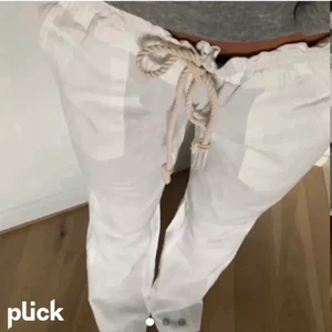 Roxy linnebyxor - Roxy lågmidjade linnebyxor storlek m, frakt ingår inte