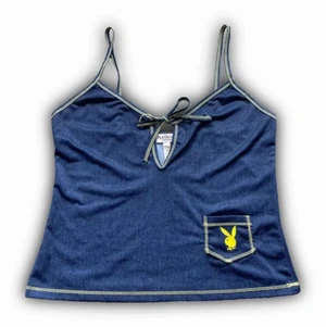 Playboy top  - Så fin topp men får tyvärr ingen andvänding ❤️‍🩹❣️lånade bilder från förra ägaren! 