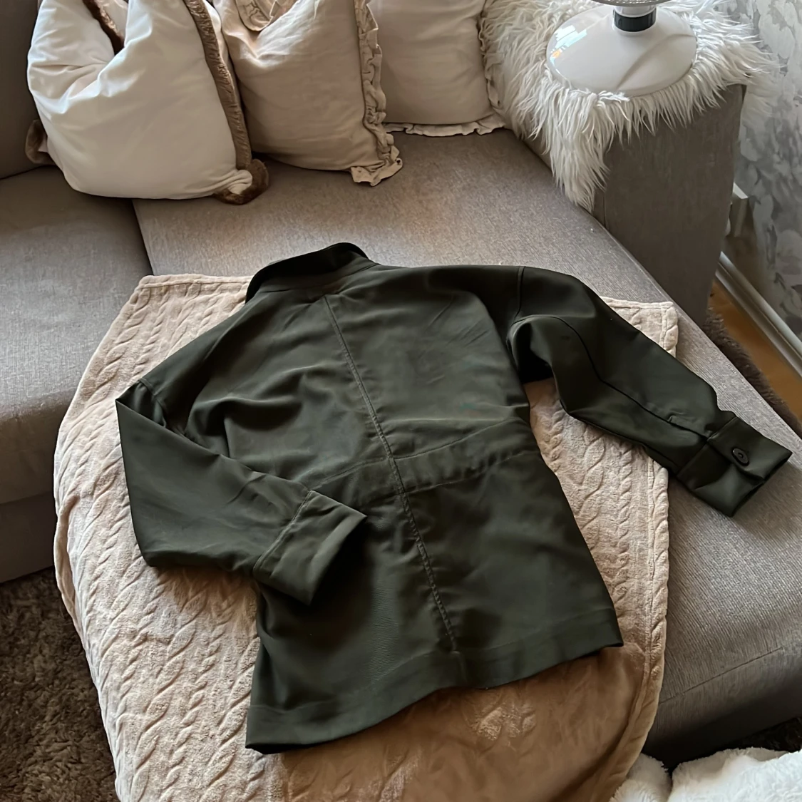 GRÖN OVERSIZED JACKA DAM - 91