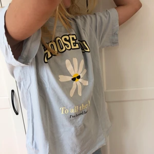 Oversized t-shirt - Jätteskön, sparsamt använd💕