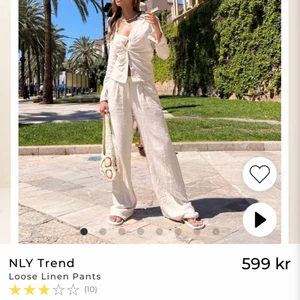 Linnebyxor - Helt oanvända linnebyxor som tyvärr var för långa för mig. Skriv om fler bilder önskas 😇 obs. de är ljusare än vad det ser ut på sista bilden