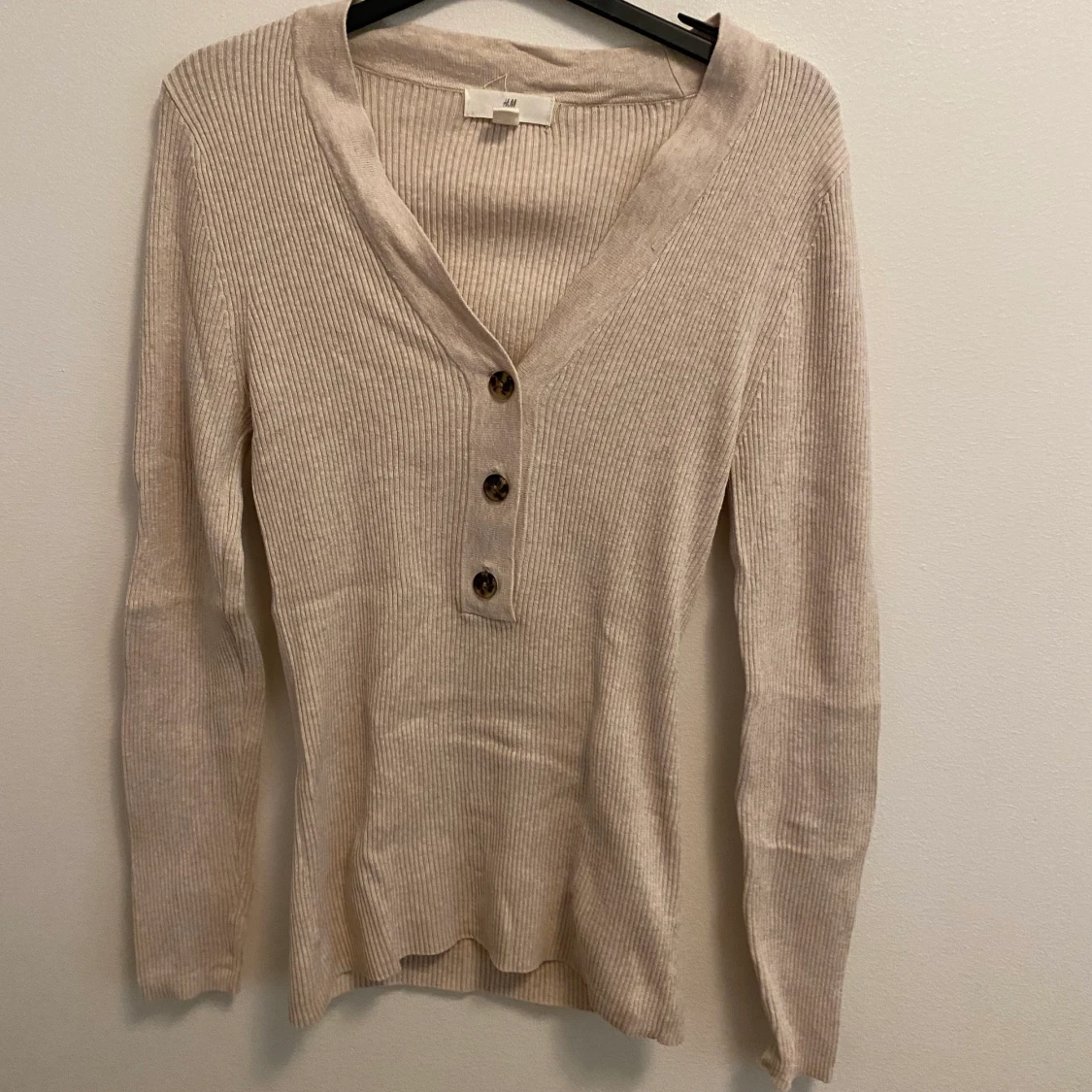 Beige långärmad tröja