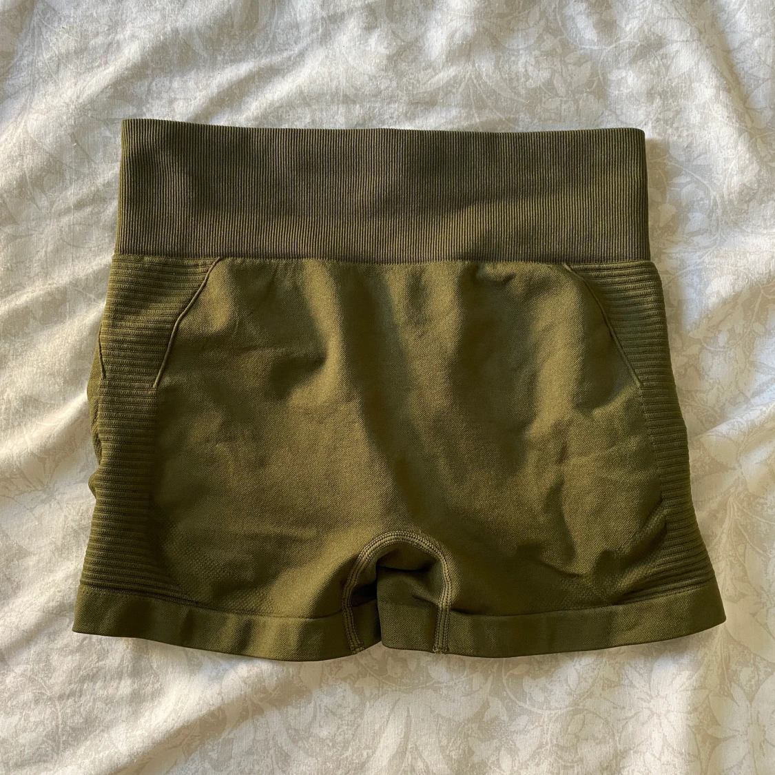 Scrunch Träningsshorts  - 90