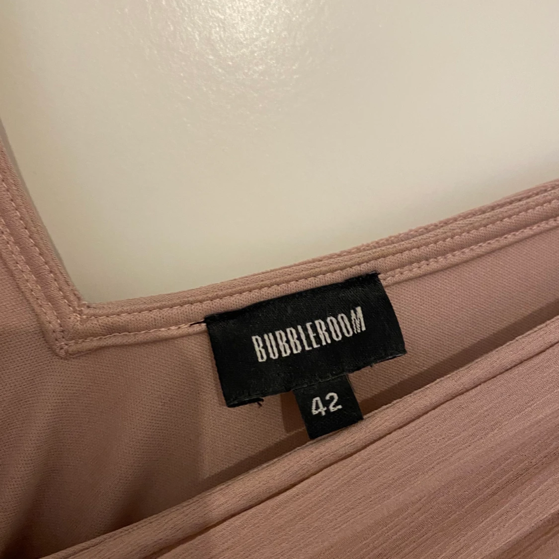 Jättefin klänning från Bubbelroom  - 91