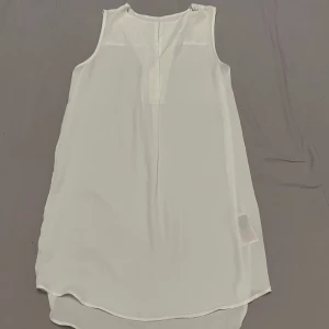Vit top  - Vit top storlek xs (nyskick)