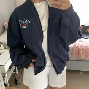 Blåa jacka - Blåa jacka oversized, second hand (lånad bild av tidigare säljare) 