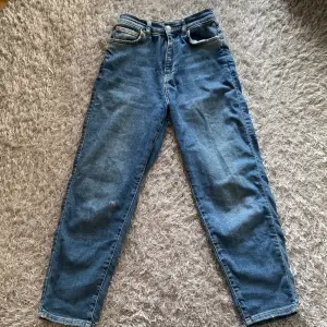 Snygga jeans från Gina Tricot i fint skick 💙