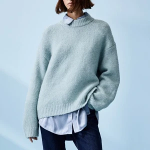 Populär stickad tröja - Så fin stickad tröja från hm. Helt slutsåld. Har aldrig använts