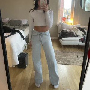 Jeans Wide leg - Jeans från junkyard, modell Wide leg