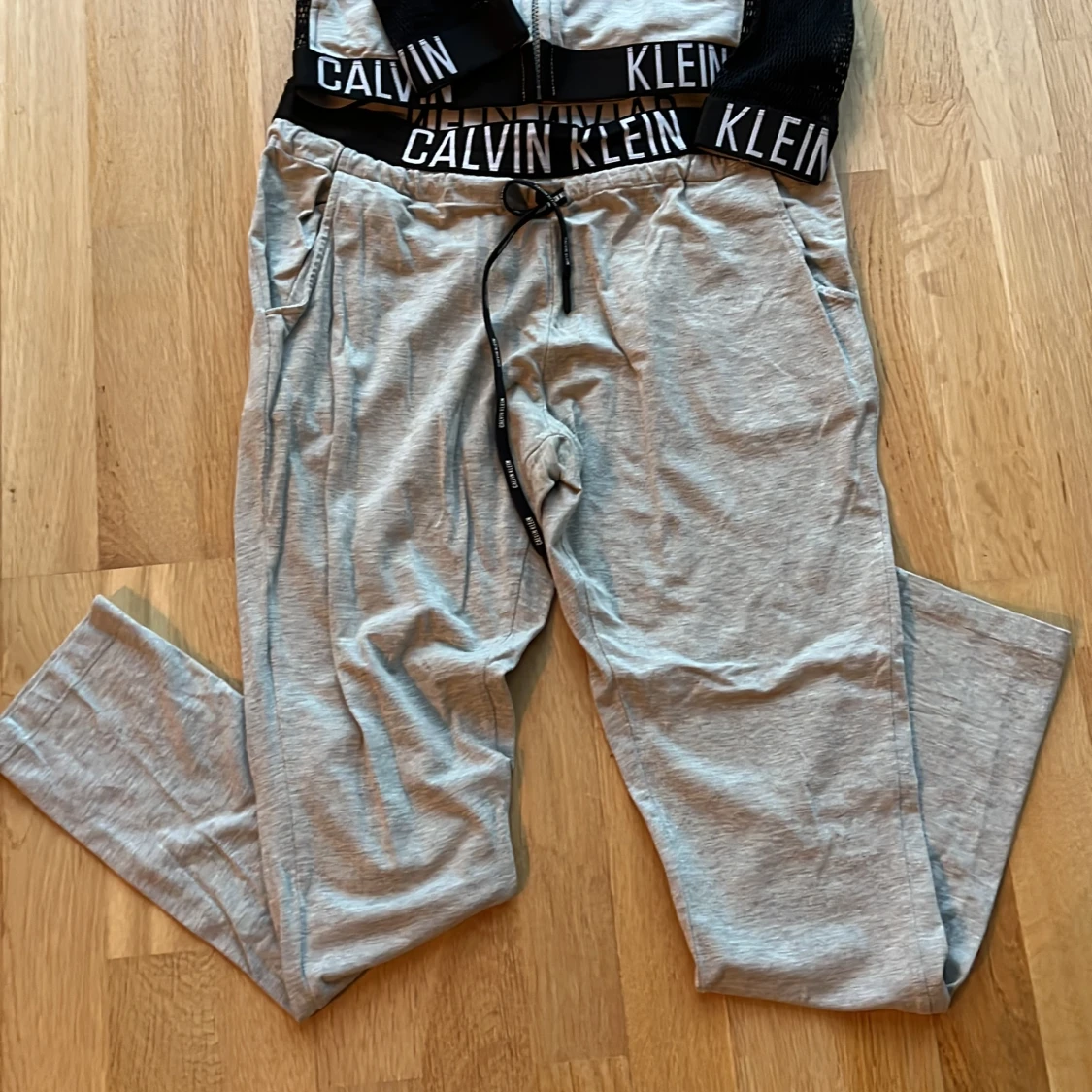 Mjukisdräkt Calvin Klein  - 91