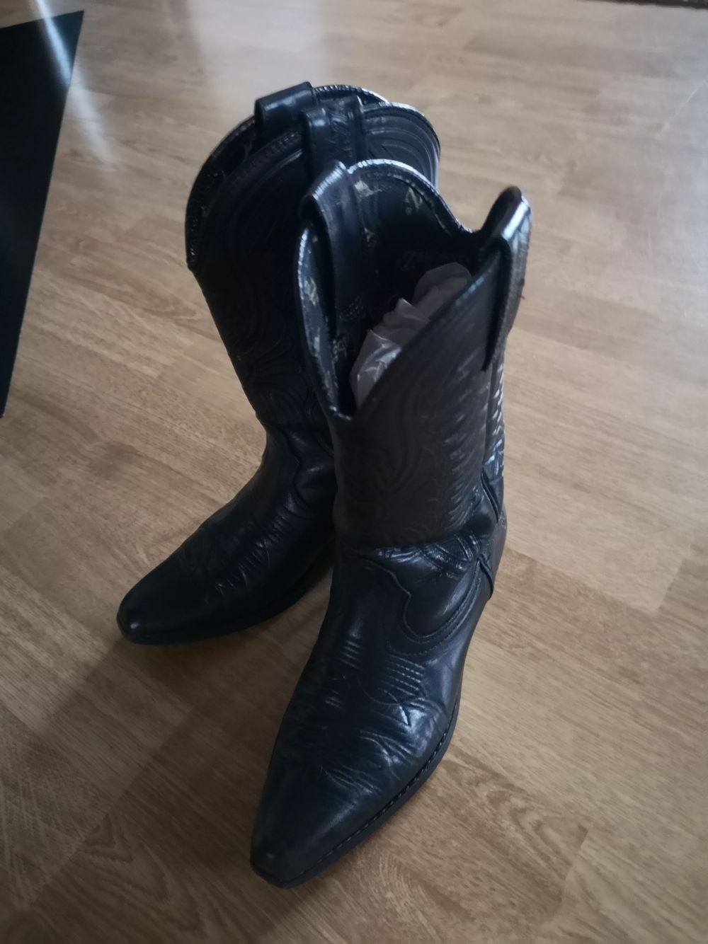 Cowboy boots med kubansk klack | Plick Second Hand