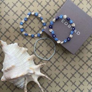 Armband  - Armband 15 kr/st💗 vid köp av fler får man rabatt 💗 frakten kostar 13 kr🥰