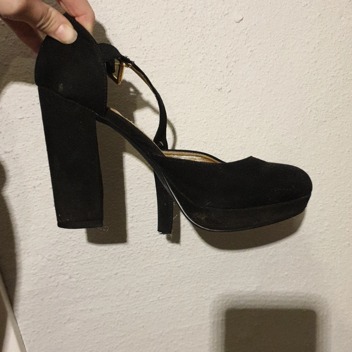 Svarta klackskor  - 90